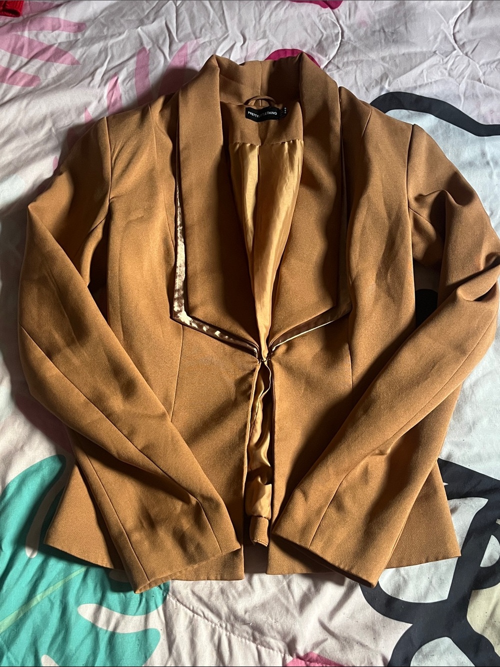 PrettyLittleThing Tan Draped Open-Front Blazer